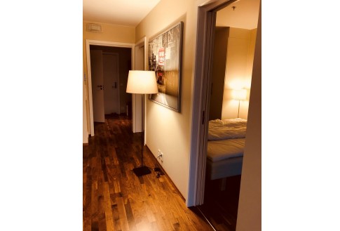 Fra stue mot gang og soverom